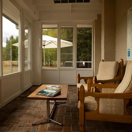 Hytte Vakantiewoning Heidebos In Het Nationaal Park Hoge Kempen Opglabbeek